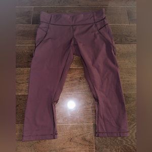 Lululemon cropped leggings